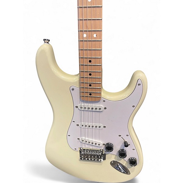 Used Squier Affinity Stratocaster White Solid Body Electric Guitar