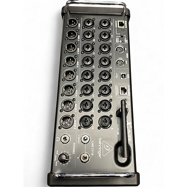 Used Behringer XR18 Digital Mixer