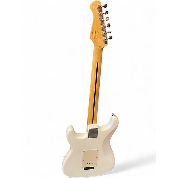 Used Donner Seeker White Solid Body Electric Guitar