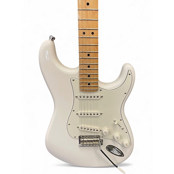 Used Fender Player Stratocaster White Solid Body Electric Guitar