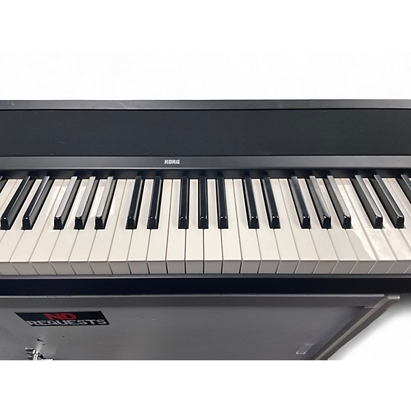 Used KORG B2 Digital Piano