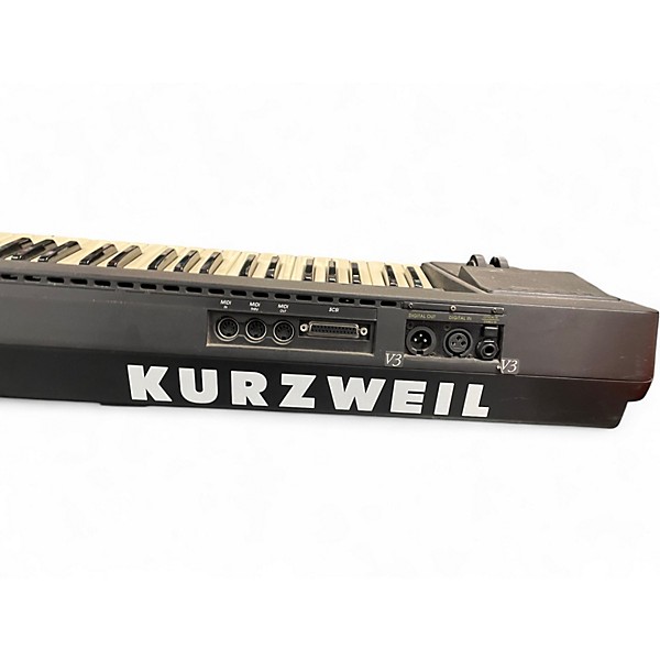Used Kurzweil K2000 Keyboard Workstation