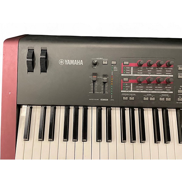 Used Yamaha MOXF8 88 Key Keyboard Workstation