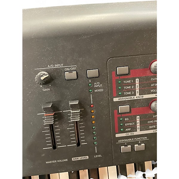 Used Yamaha MOXF8 88 Key Keyboard Workstation