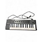 Used Native Instruments Komplete Kontrol M32 MIDI Controller thumbnail