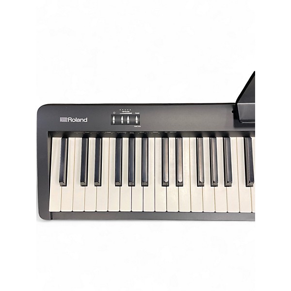 Used Roland FP-10 Digital Piano