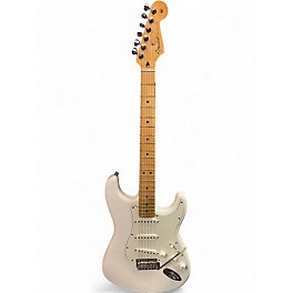 Used Fender Player Stratocaster white Solid Body Electric Guitar