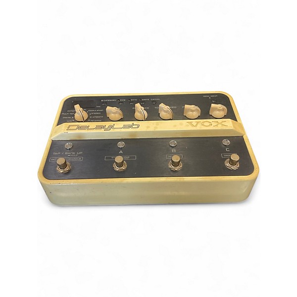 Used VOX Delaylab Effect Pedal