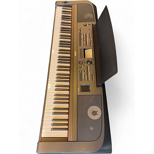 Used Yamaha DGX-670 Digital Piano
