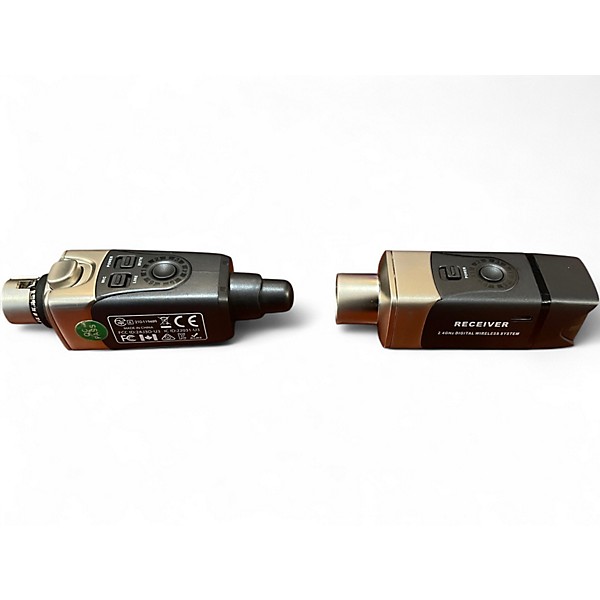 Used Xvive WIRELESS MIC SYSTEM