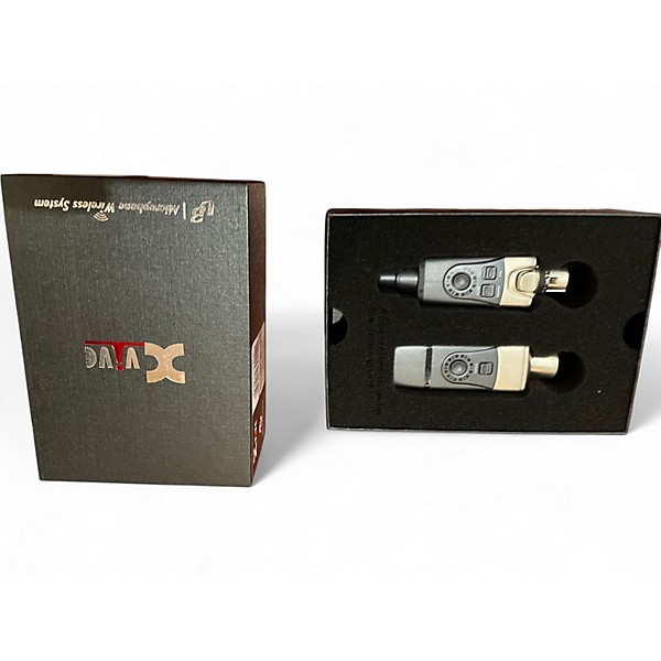 Used Xvive WIRELESS MIC SYSTEM