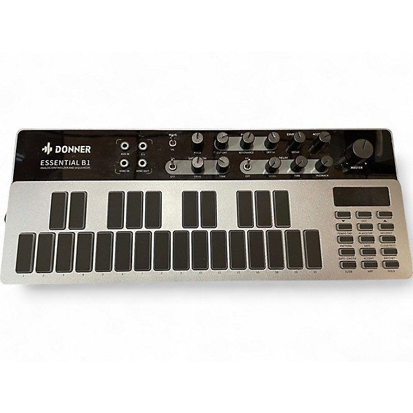 Used Donner essential b1 Synthesizer