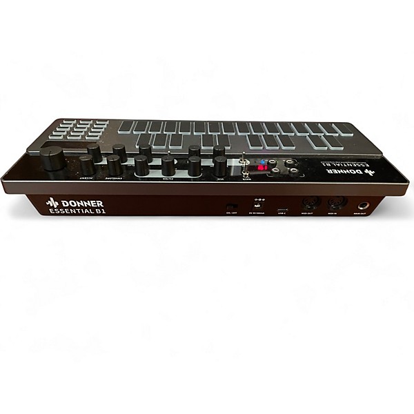 Used Donner essential b1 Synthesizer