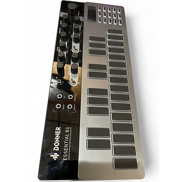 Used Donner essential b1 Synthesizer