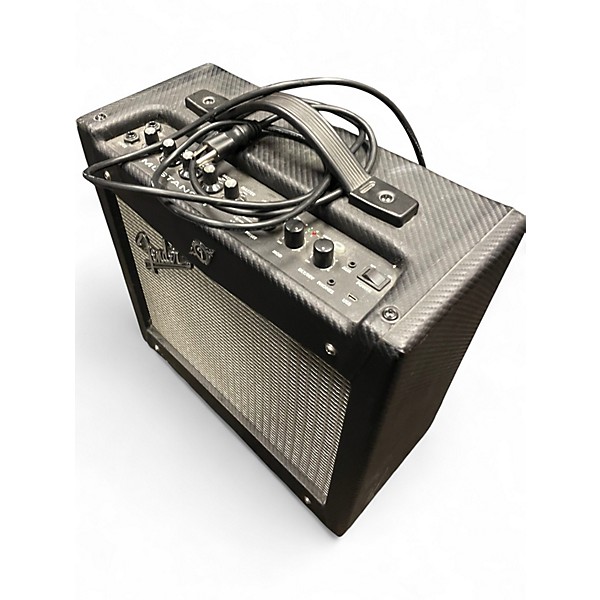 Used Fender Mustang I V2 20W 1X8 Guitar Combo Amp