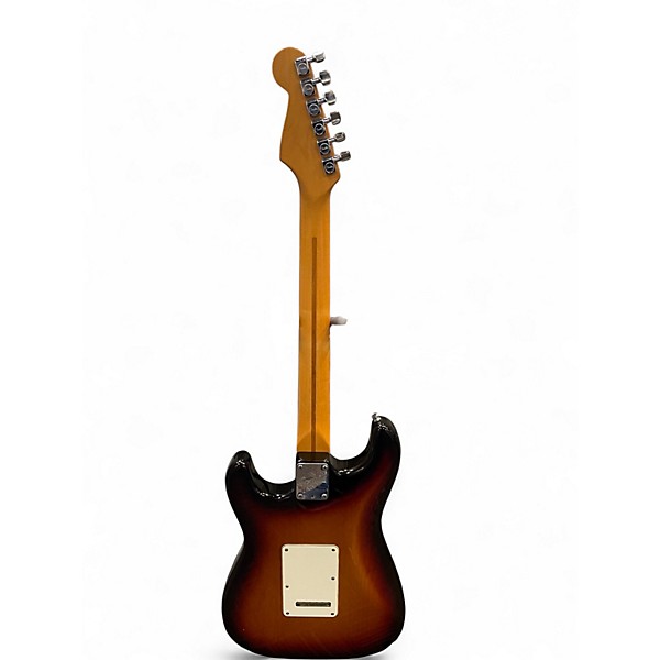 Vintage 1984 Fender STRATOCASTER SUNBURST Solid Body Electric Guitar