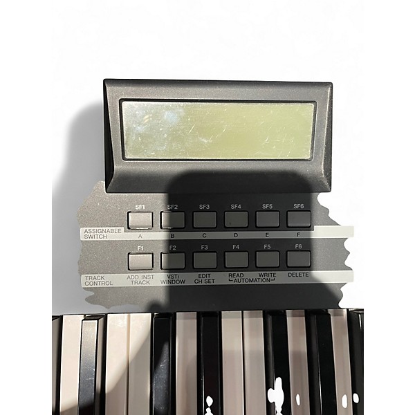 Used Yamaha MOX8 88 Key Keyboard Workstation