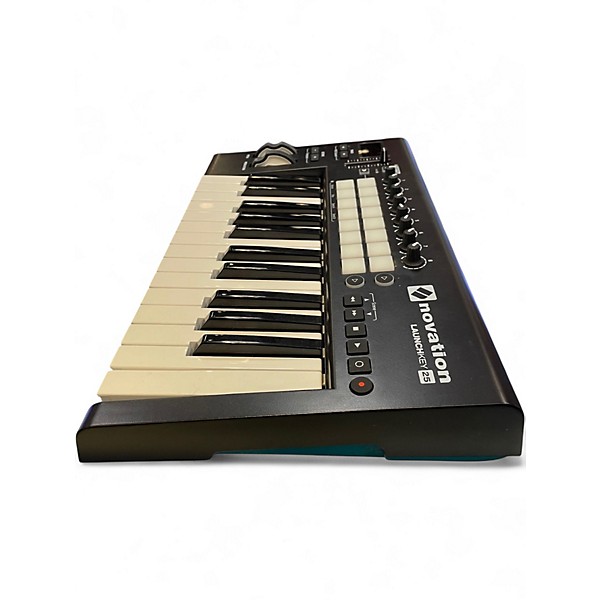 Used Novation Launchkey 25 Key MIDI Controller