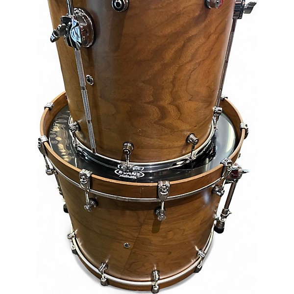 Used Hendrix 5 Piece walnut Natural walnut Drum Kit