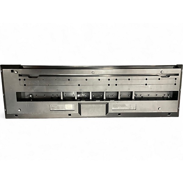 Used Yamaha MX61 61 Key Keyboard Workstation