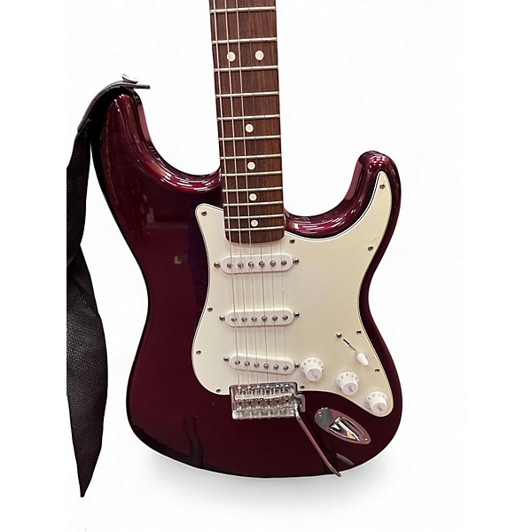 Used Fender standard stratocaster Cherry Solid Body Electric Guitar