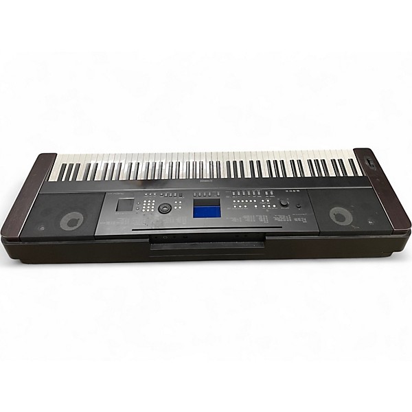Used Yamaha DGX650 88 Key Portable Keyboard
