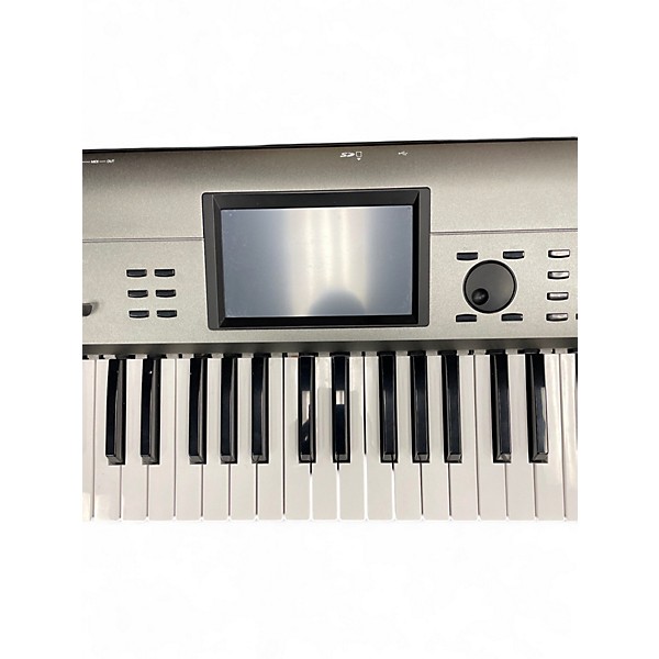 Used KORG krome ex 61 key Keyboard Workstation