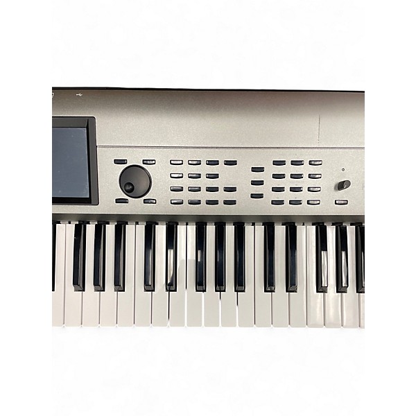 Used KORG krome ex 61 key Keyboard Workstation