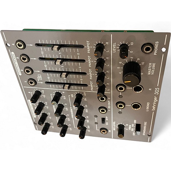 Used Behringer 305 Equalizer