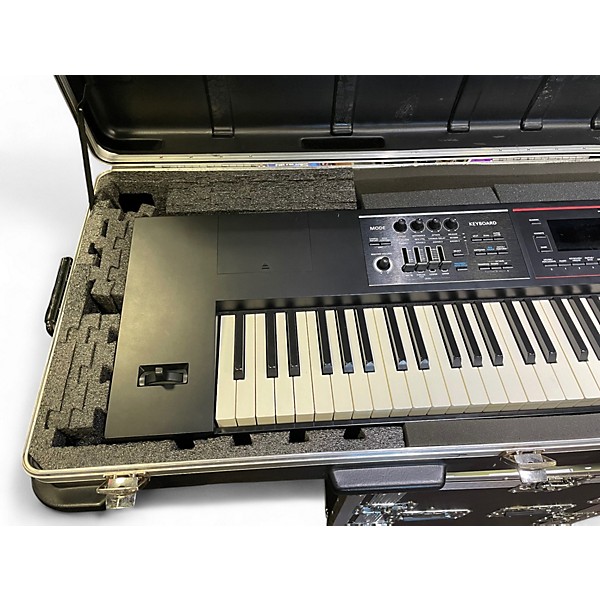 Used Roland Juno DS88 Keyboard Workstation
