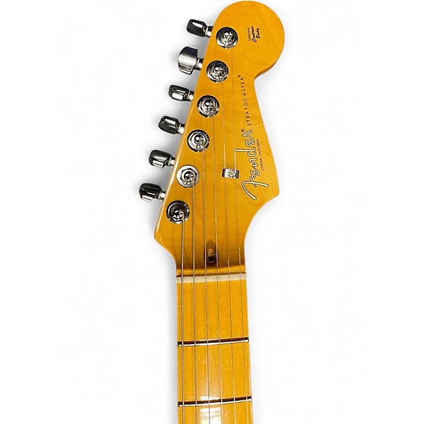Used Fender American Professional II Stratocaster Vintage White Solid Body Electric Guitar
