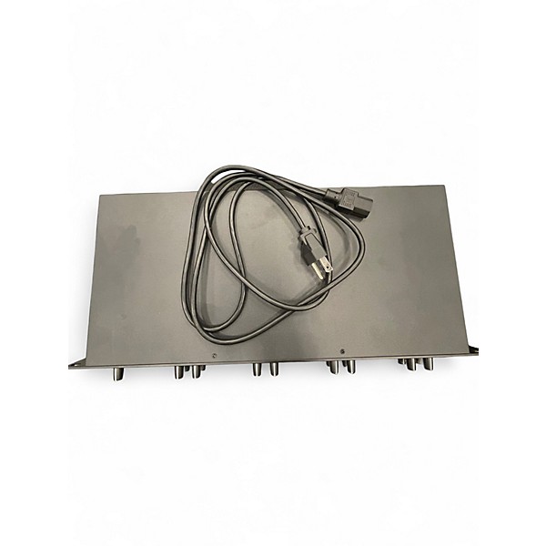 Used Mackie HM400 Signal Processor