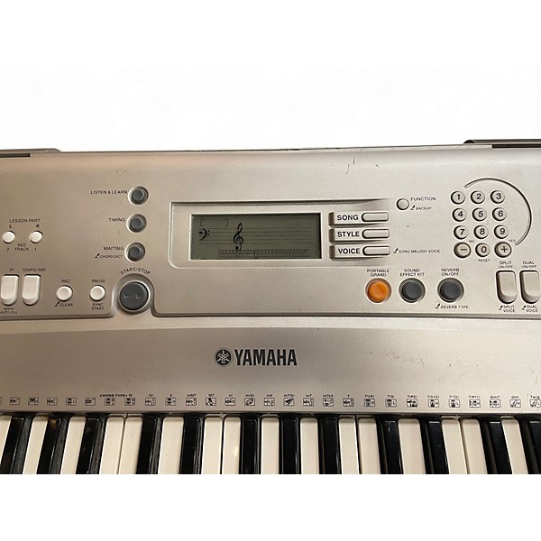 Used Yamaha PSRE303 Keyboard Workstation