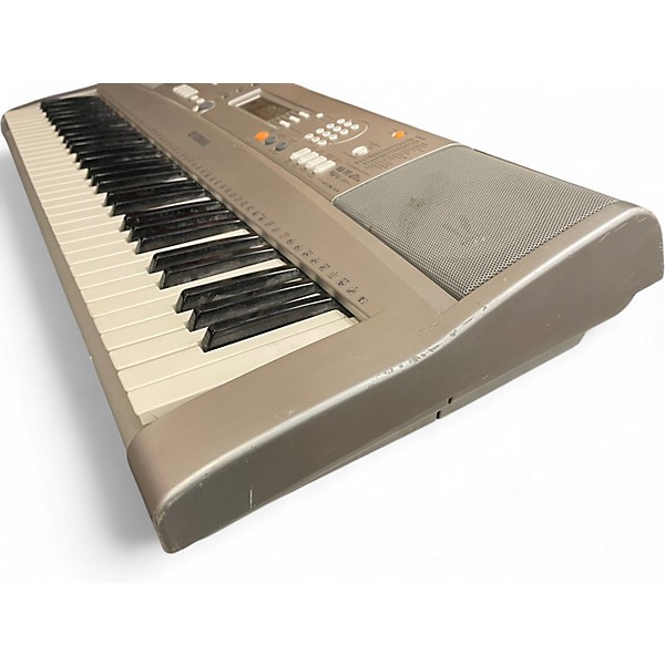 Used Yamaha PSRE303 Keyboard Workstation