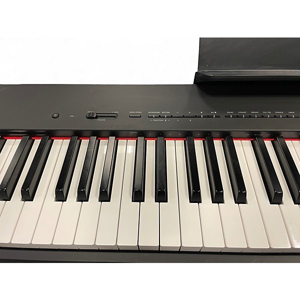 Used Yamaha P2225 Digital Piano