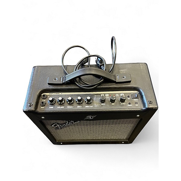Used Fender Mustang I V2 20W 1X8 Guitar Combo Amp