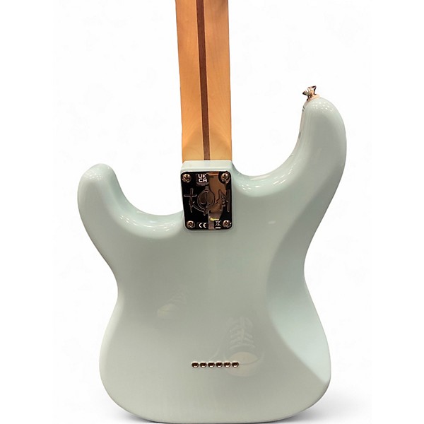 Used Fender Tom Delonge Signature Stratocaster Daphne Blue Solid Body Electric Guitar