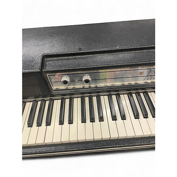 Used Wurlitzer 200a Acoustic Piano