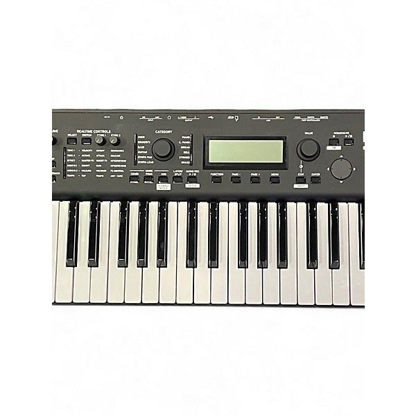 Used KORG KROSS 2 61 Key Keyboard Workstation