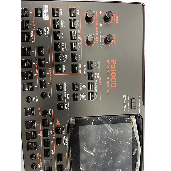 Used KORG PA1000 Arranger Keyboard