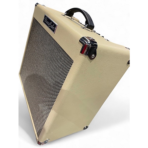 Used Roland BLUES CUBE 30W 1 X 12 Guitar Combo Amp