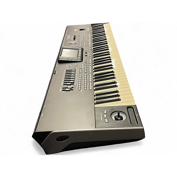 Used KORG PA3X 76 Key Keyboard Workstation
