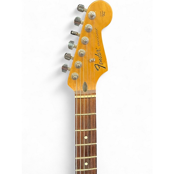 Used 2009 Fender Standard Stratocaster sunburst Solid Body Electric Guitar