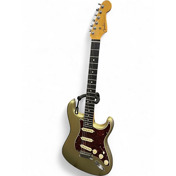 Used 2018 Fender American Elite Stratocaster CHAMPAGNE Solid Body Electric Guitar