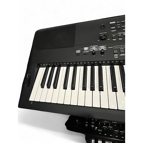 Used Yamaha PSREW410 76 Key Portable Keyboard