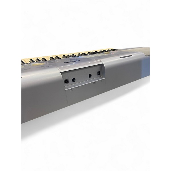 Used Yamaha DGX203 Portable Keyboard