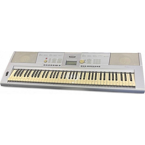 Used Yamaha DGX203 Portable Keyboard
