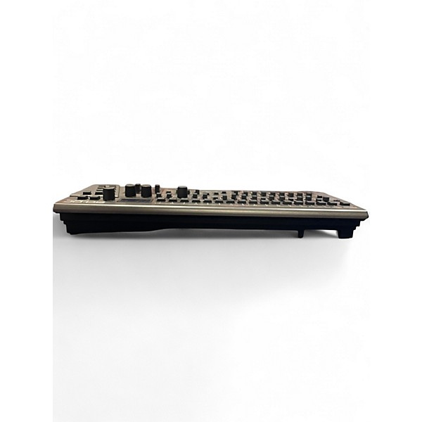 Used Roland JD08 Synthesizer