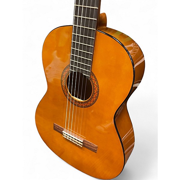 Used Yamaha C40 Natural Classical Acoustic Guitar