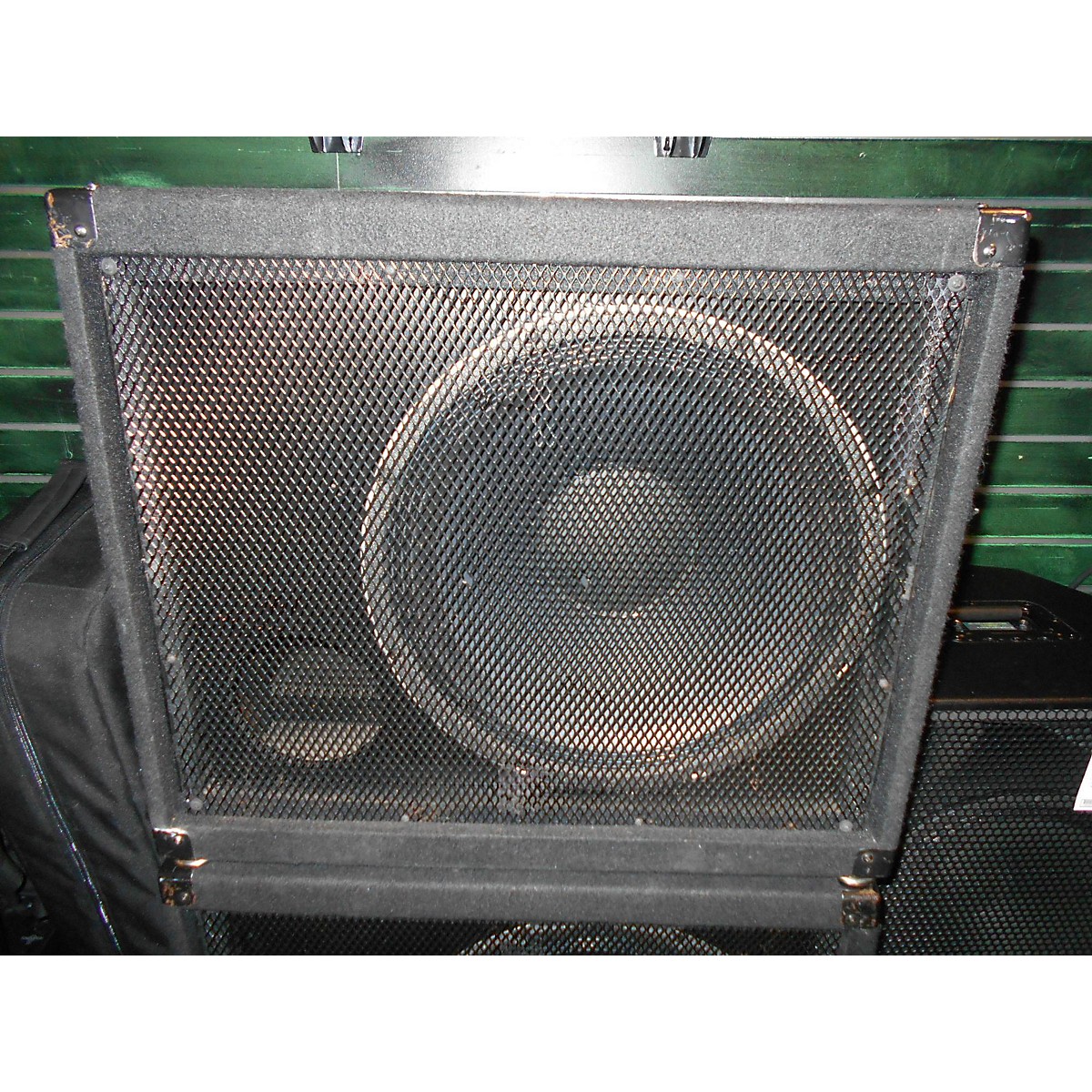 Used Peavey 115TLS Unpowered Speaker Guitar Center